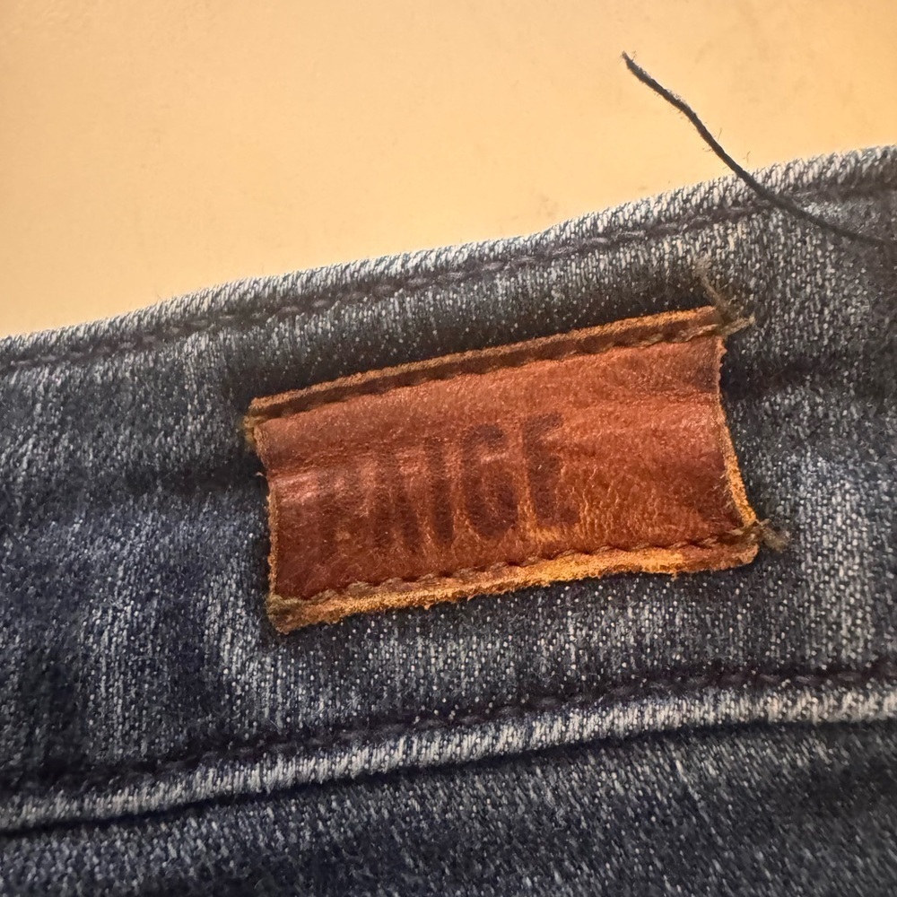 PAIGE Midnight Blue Cropped Jeans size 29 good used condition - Picture 4 of 5